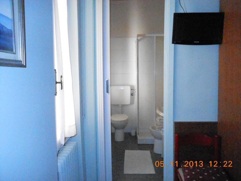 Albergo Villagrande Varazze Luaran gambar