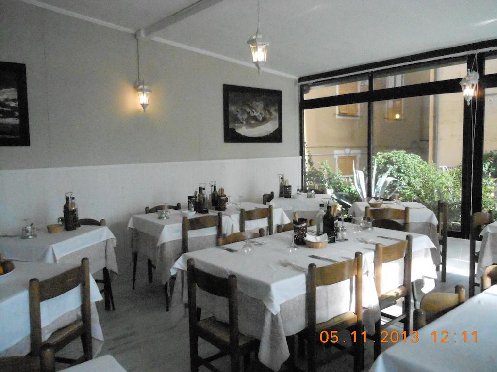 Albergo Villagrande Varazze Luaran gambar