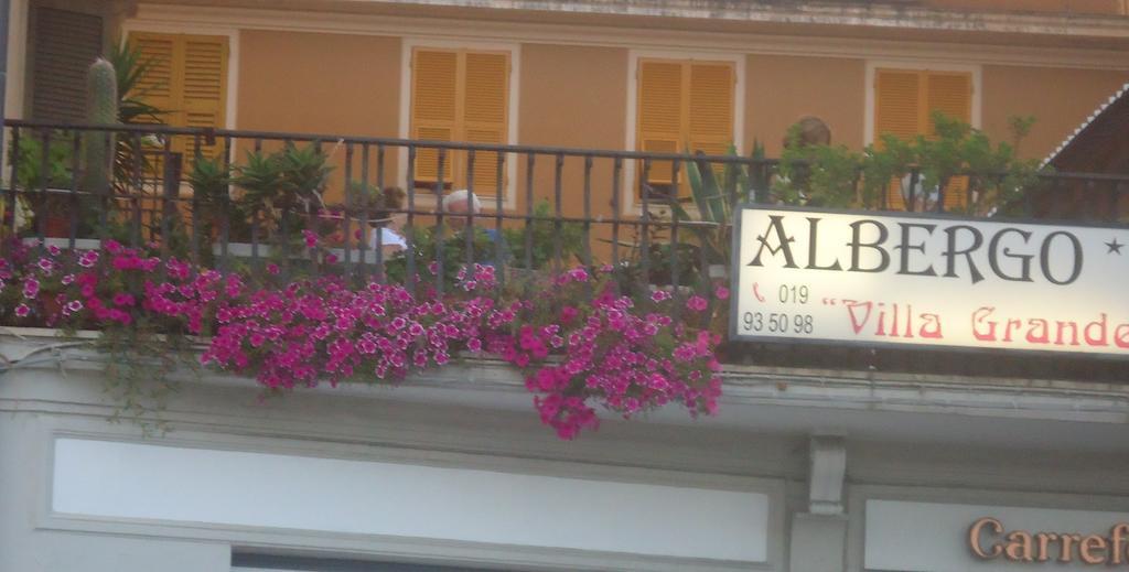 Albergo Villagrande Varazze Luaran gambar